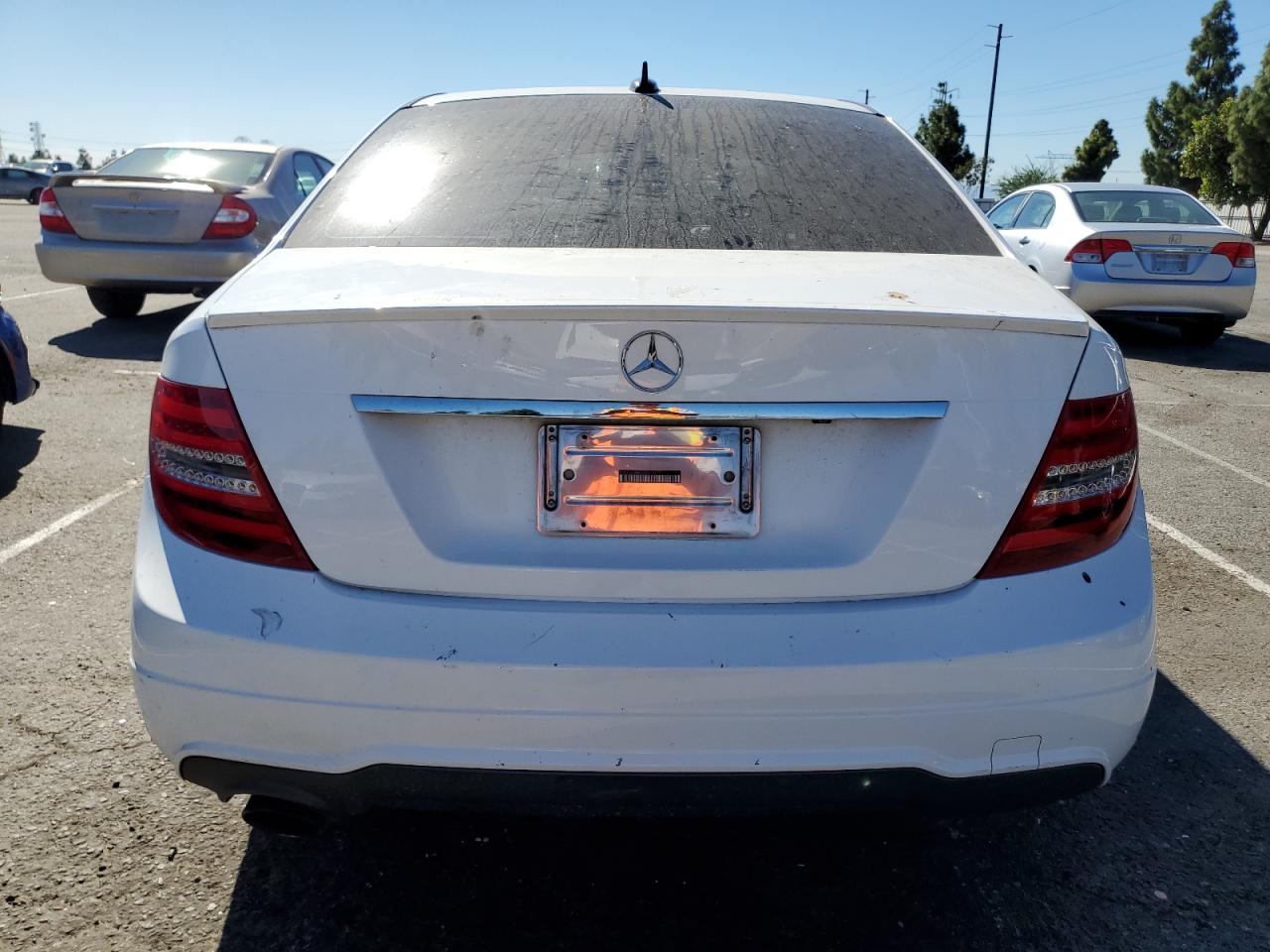 2013 Mercedes-Benz C 250 VIN: WDDGF4HB9DG018770 Lot: 82600445