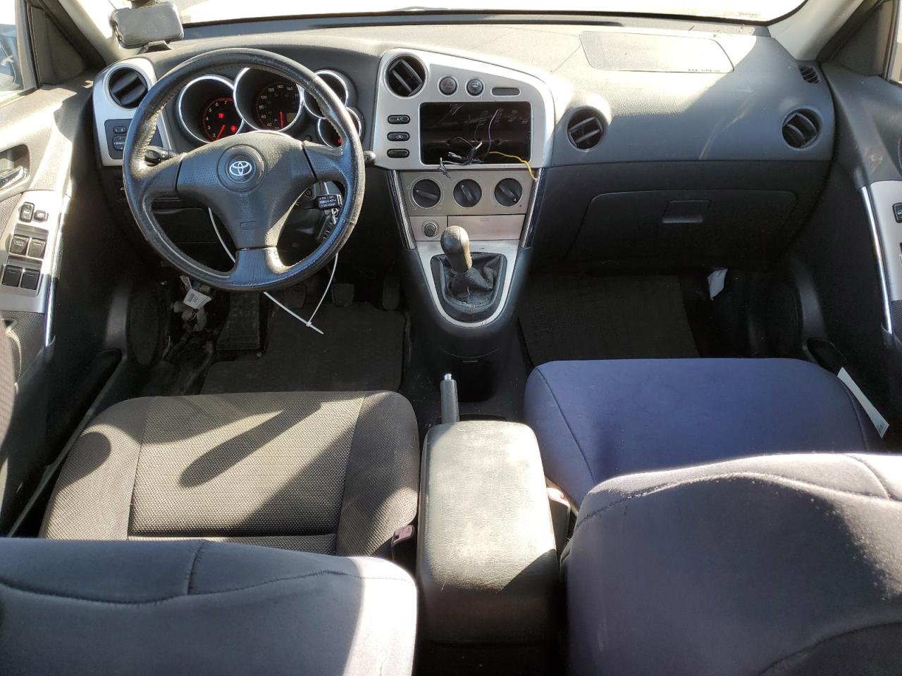 2004 Toyota Corolla Matrix Xr VIN: 2T1KR32E24C786100 Lot: 81849165