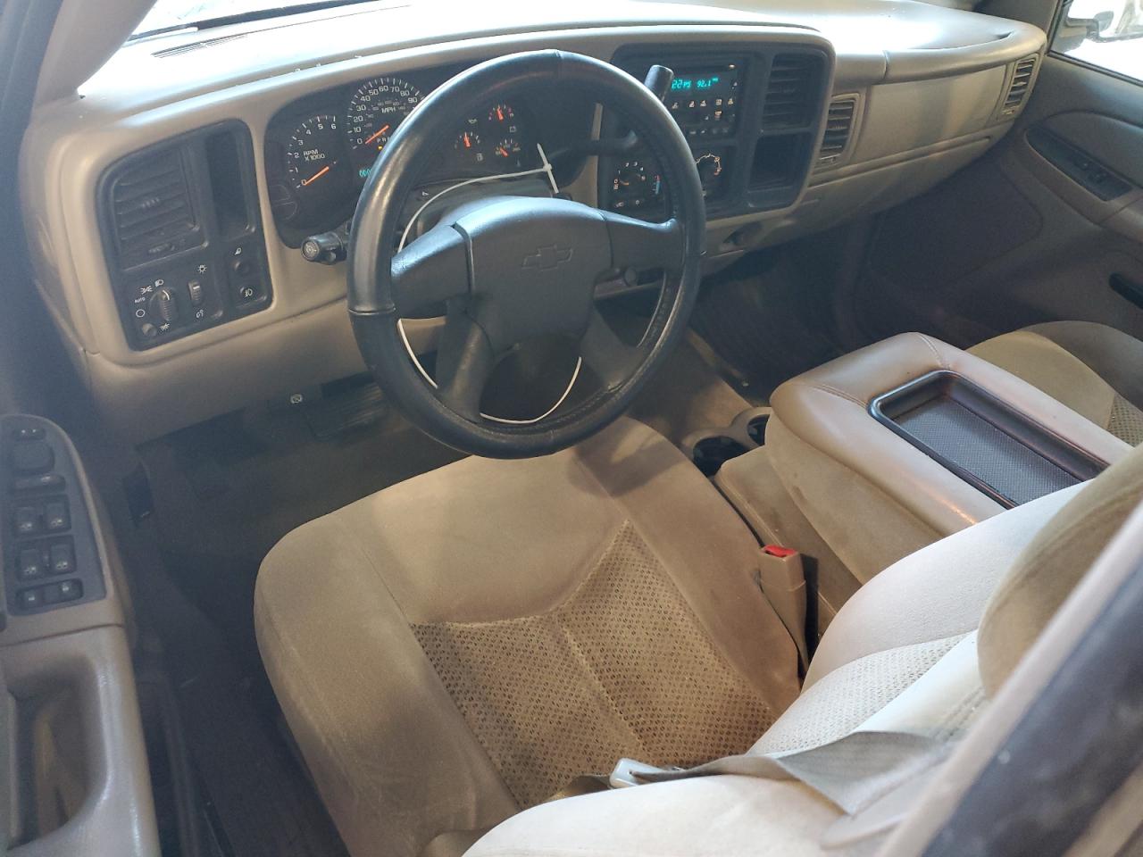 2006 Chevrolet Silverado C1500 VIN: 2GCEC13T461235541 Lot: 84394215