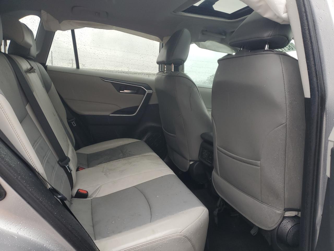 2020 Toyota Rav4 Xle Premium VIN: 2T3A1RFV4LC066156 Lot: 82177555