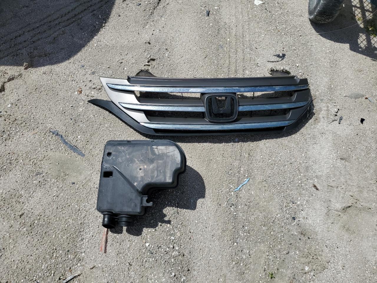 2014 Honda Cr-V Lx VIN: 2HKRM3H39EH505685 Lot: 81929895