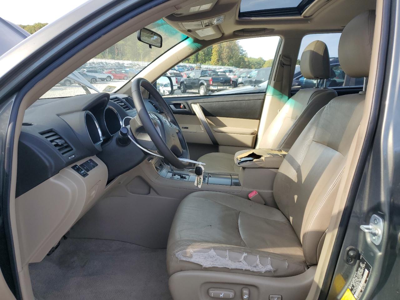 2008 Toyota Highlander Sport VIN: JTEES43A382015227 Lot: 84013615