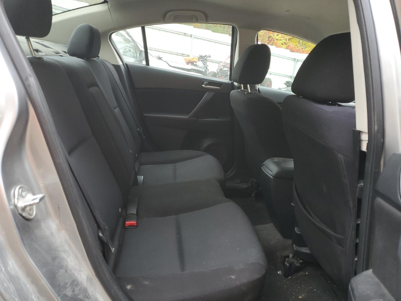 2011 Mazda 3 I VIN: JM1BL1VG8B1362974 Lot: 85323495