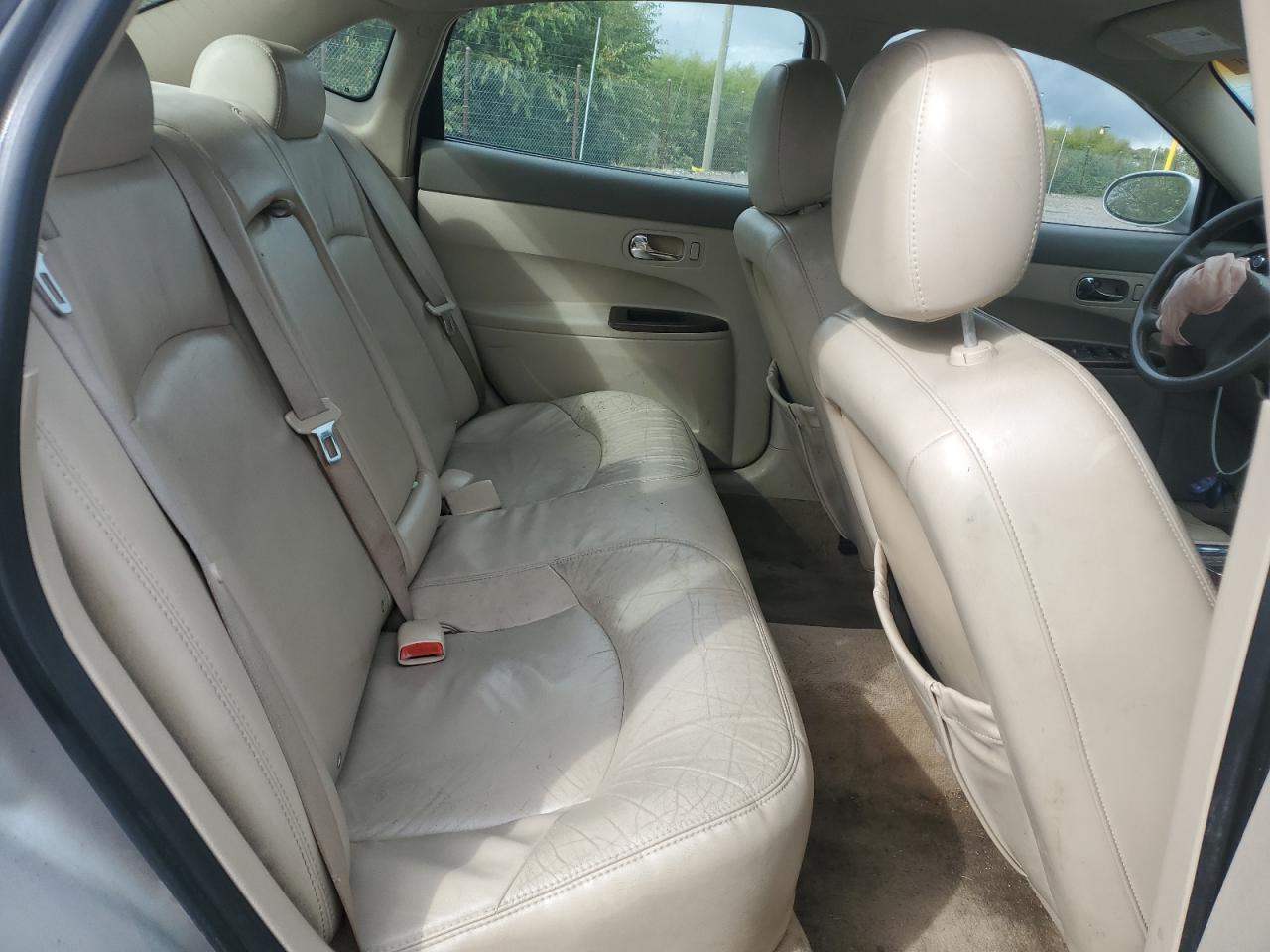 2007 Buick Lacrosse Cxl VIN: 2G4WD552071242271 Lot: 82261155