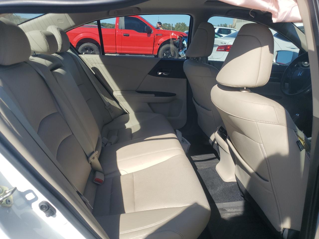 2015 Honda Accord Exl VIN: 1HGCR2F87FA049082 Lot: 85002355