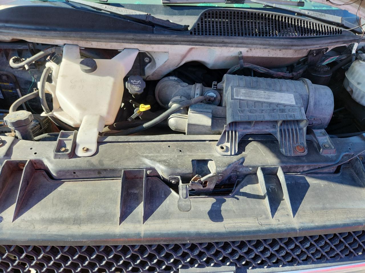 2006 Chevrolet Express G2500 VIN: 1GCGG25U661255739 Lot: 89493925