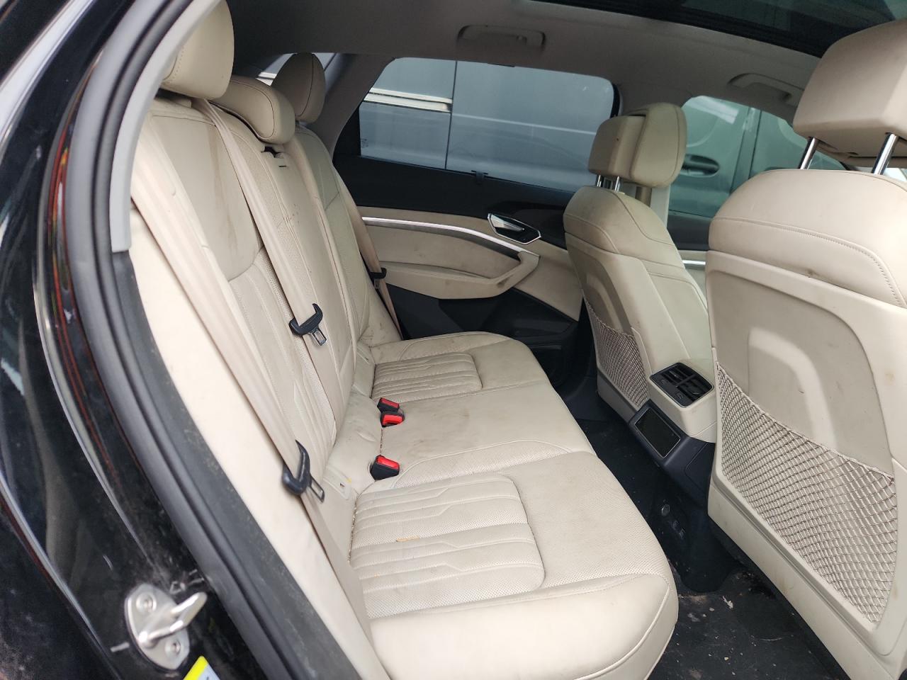 2019 Audi E-Tron Prestige VIN: WA1VAAGE4KB011224 Lot: 90250945