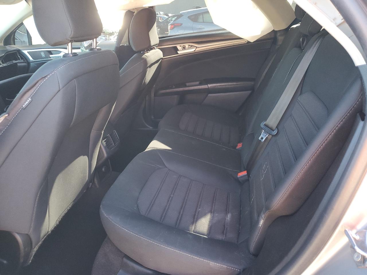 2020 Ford Fusion Se VIN: 3FA6P0LU4LR226685 Lot: 86703095