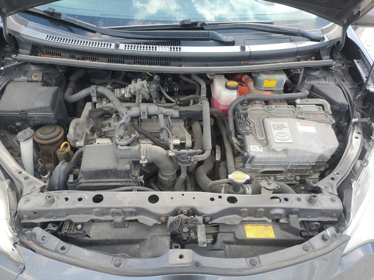 2013 Toyota Prius C VIN: JTDKDTB39D1531929 Lot: 89614265