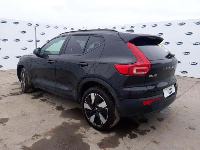 2024 VOLVO XC40 CORE RECHARGE EV 