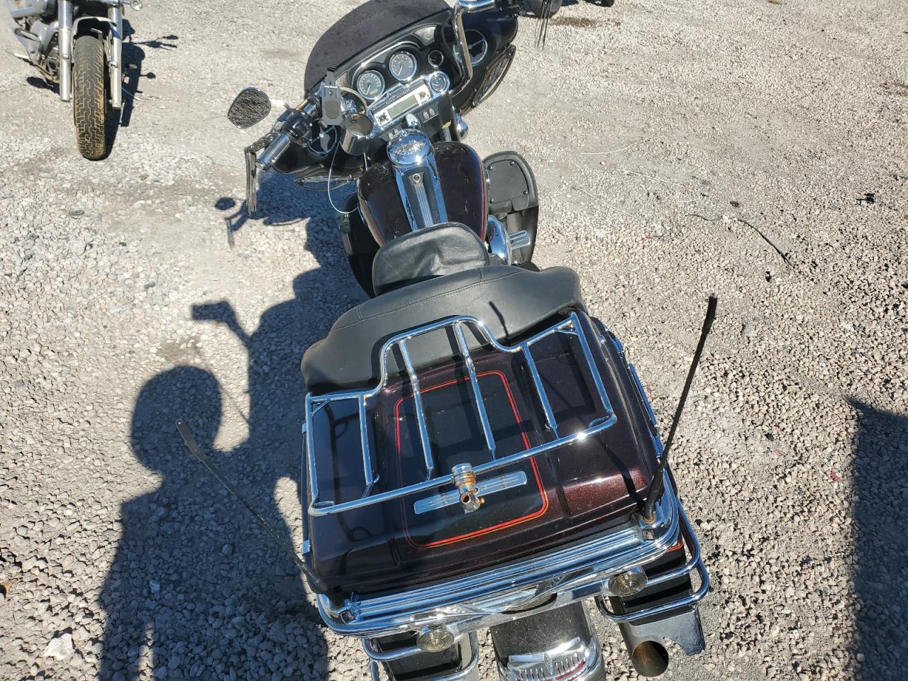 2011 Harley-Davidson Flhtcu VIN: 1HD1FC412BB632690 Lot: 84600045