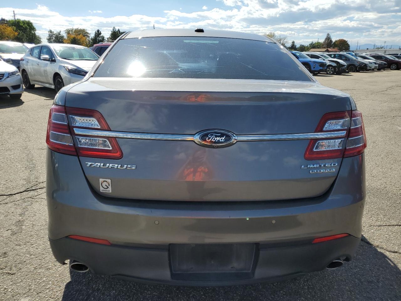 2014 Ford Taurus Limited VIN: 1FAHP2F81EG100555 Lot: 84612695