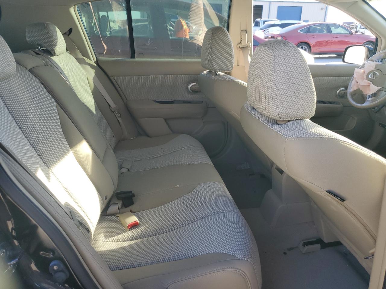 2009 Nissan Versa S VIN: 3N1BC13E29L391040 Lot: 86832345