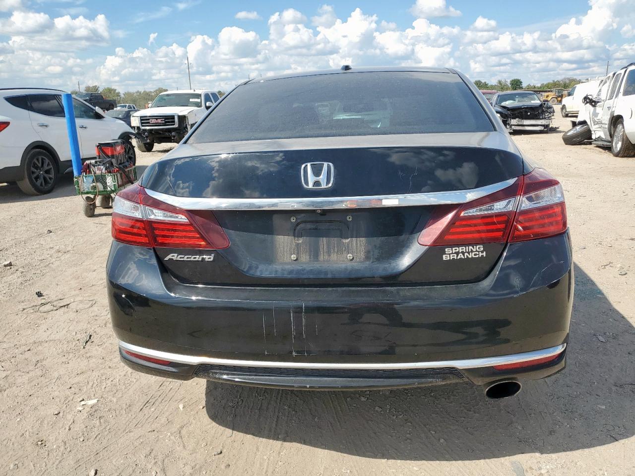 2016 Honda Accord Exl VIN: 1HGCR2F80GA123024 Lot: 82310085