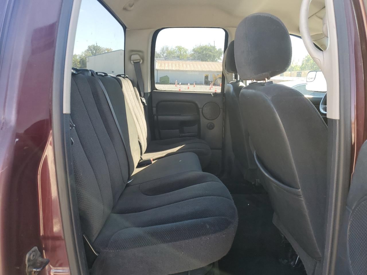 2002 Dodge Ram 1500 VIN: 3D7HU18Z72G132208 Lot: 82393835