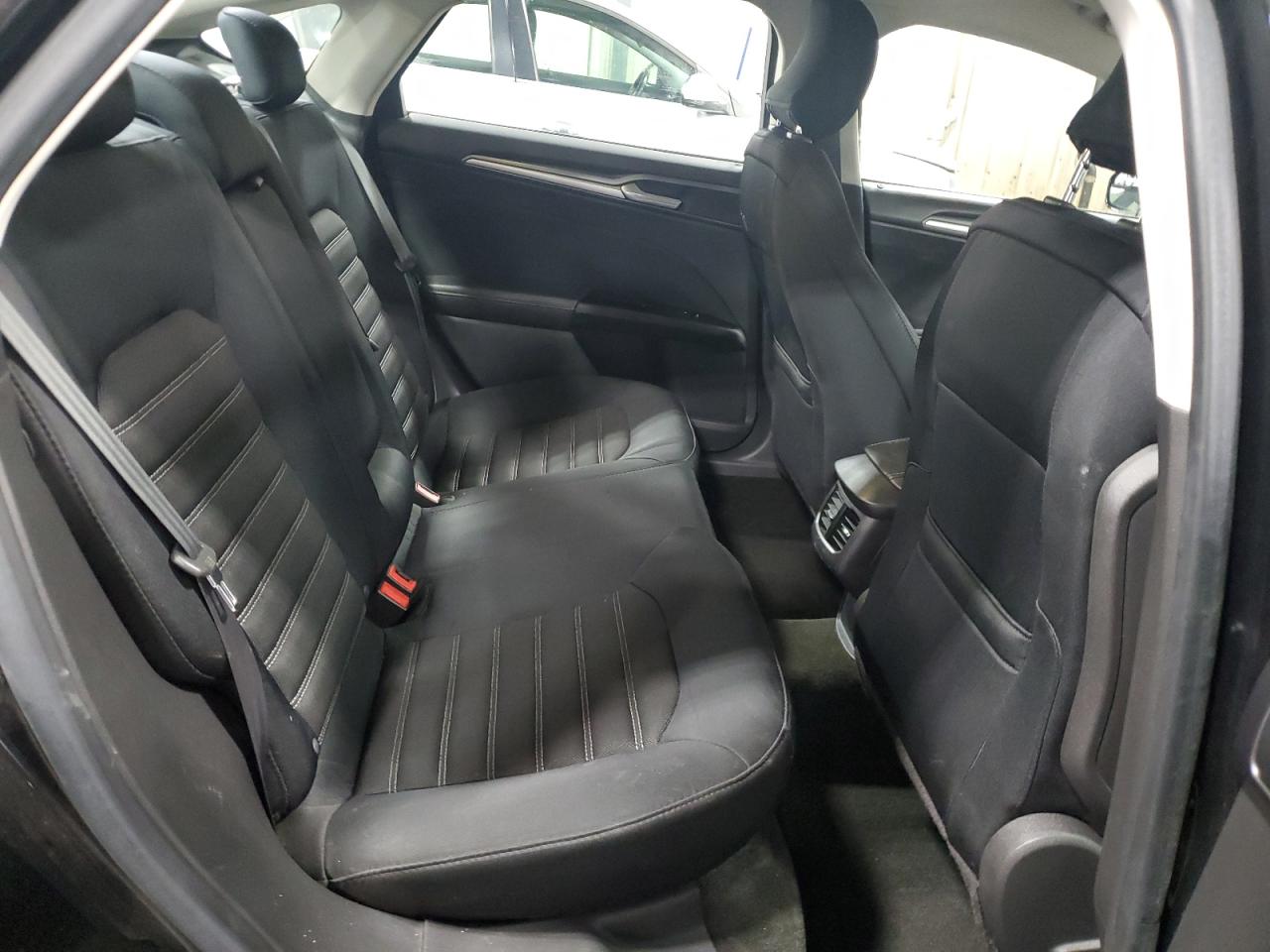 2015 Ford Fusion Se VIN: 1FA6P0H73F5116124 Lot: 86692135