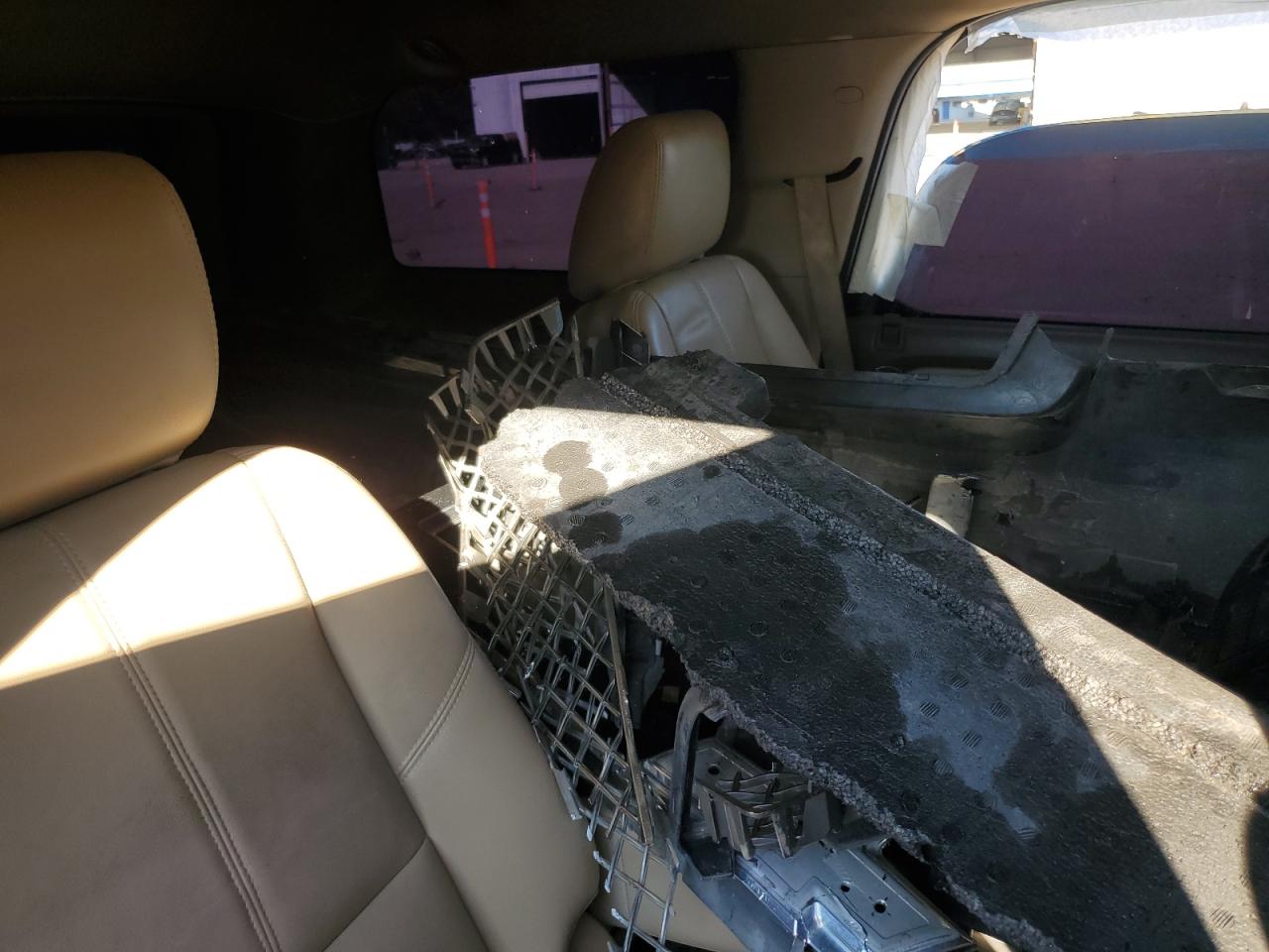 2013 Chevrolet Tahoe C1500 Lt VIN: 1GNSCBE01DR356826 Lot: 86499265