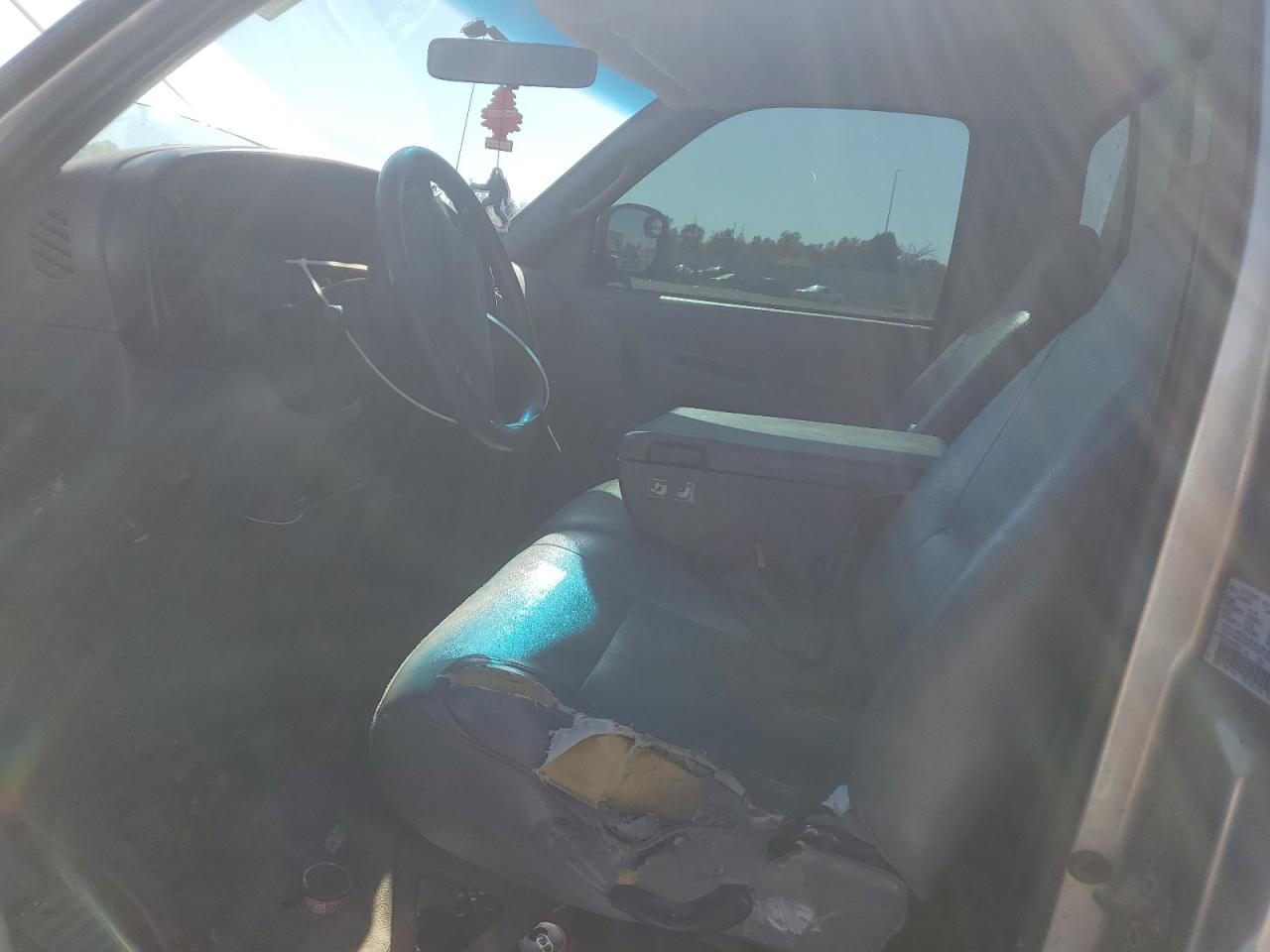 2001 Dodge Ram 2500 VIN: 3B7KF26Z61M283933 Lot: 82600465