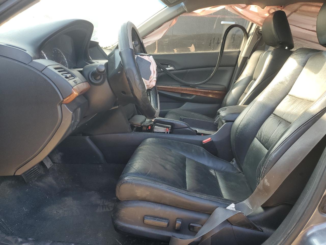 2011 Honda Accord Exl VIN: 1HGCP2F87BA150512 Lot: 81963125