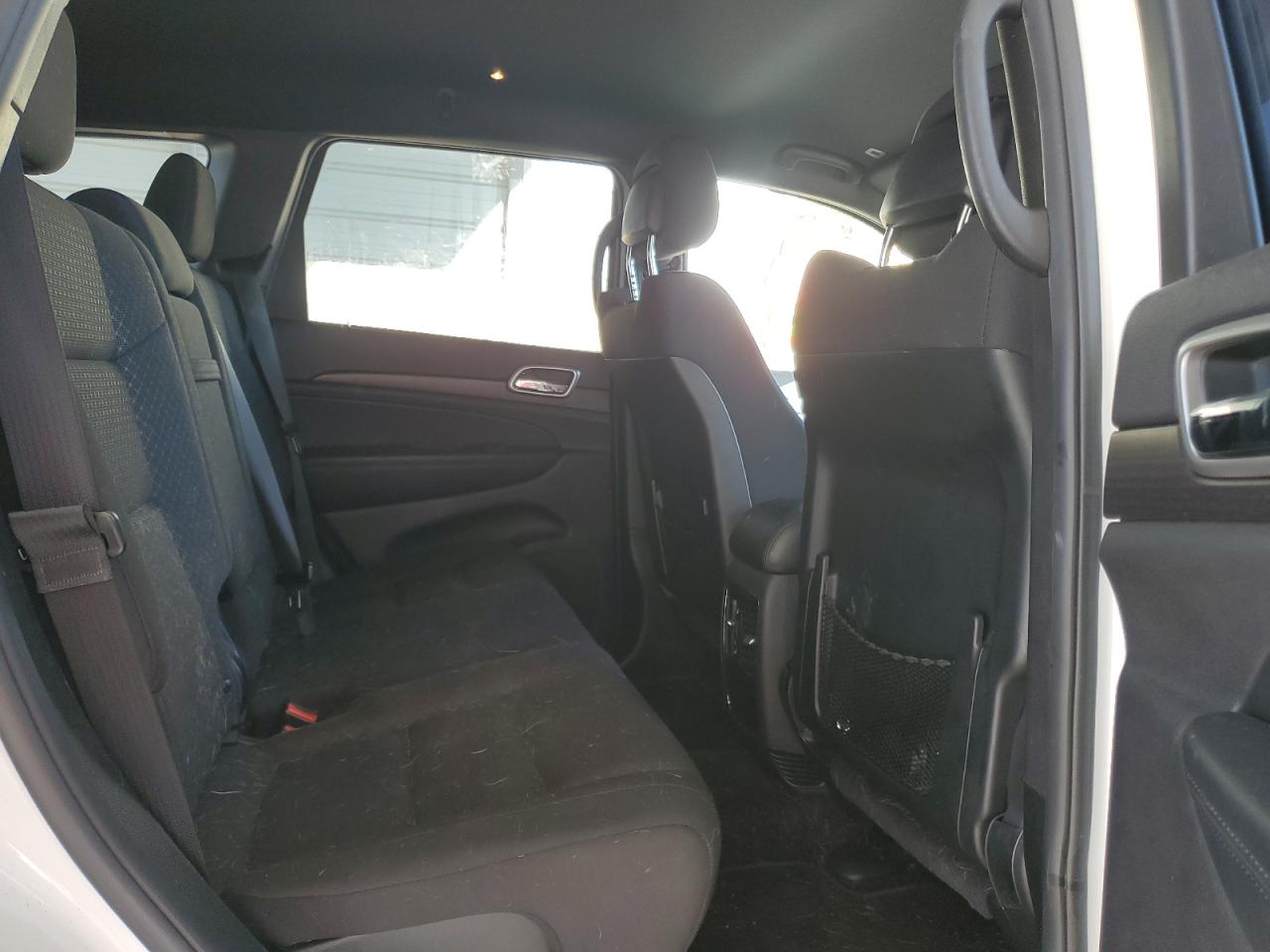 2018 Jeep Grand Cherokee Laredo VIN: 1C4RJEAGXJC197448 Lot: 84834485