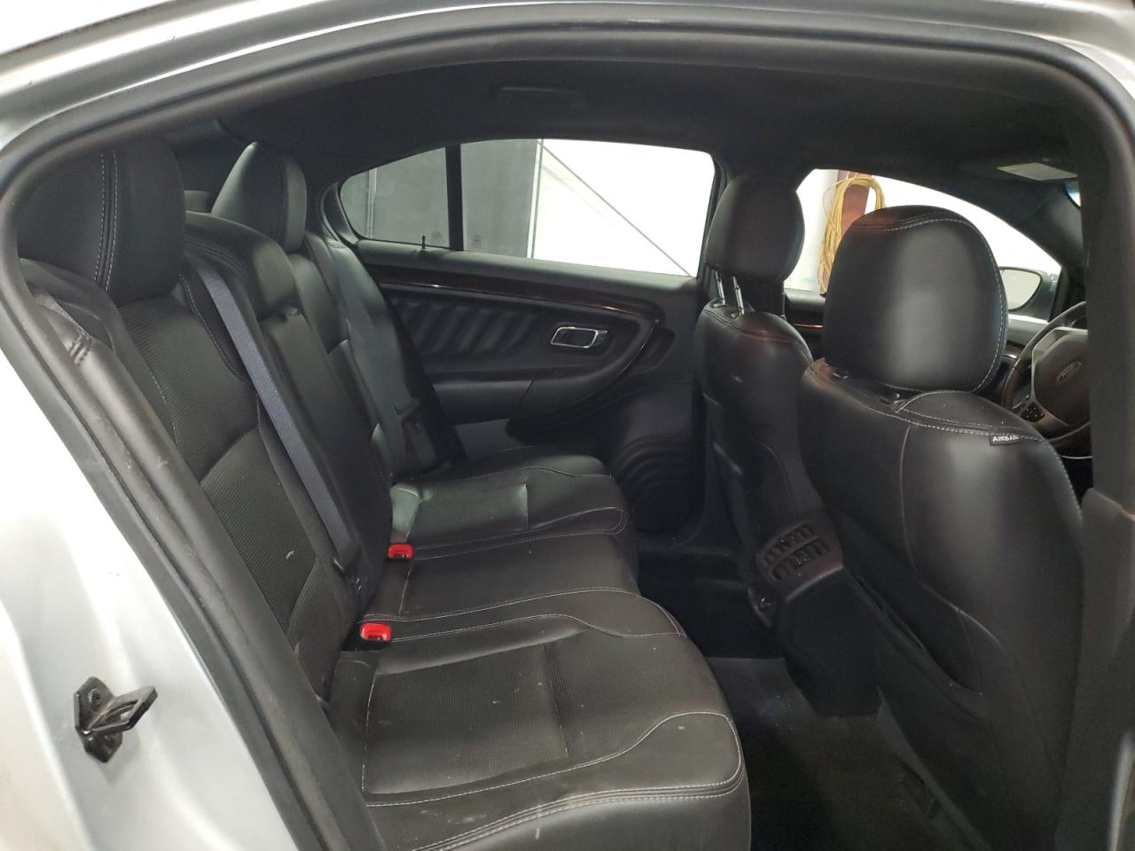 2015 Ford Taurus Limited VIN: 1FAHP2F82FG118340 Lot: 86515325