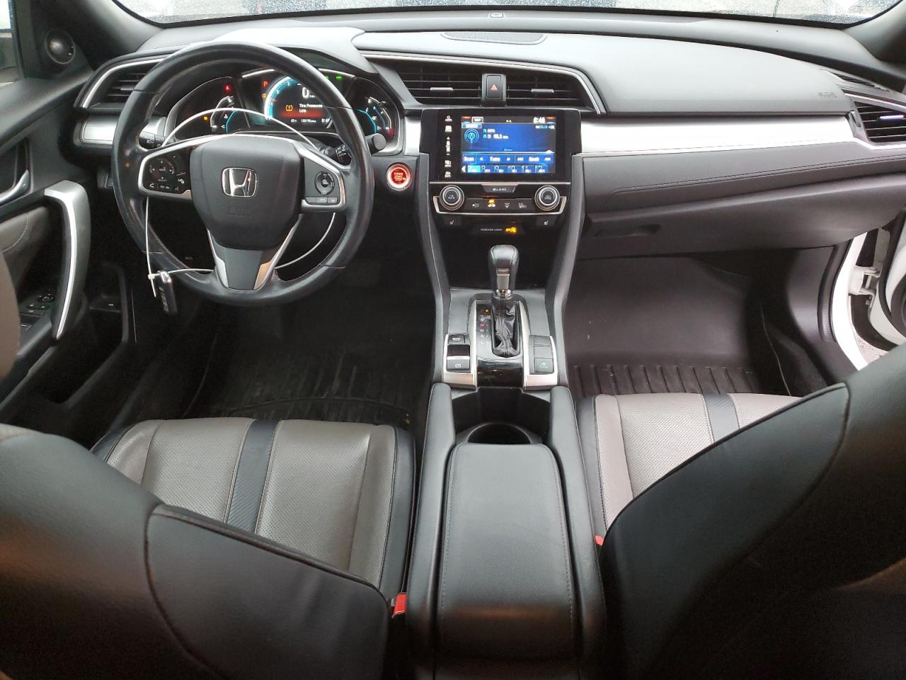 2017 Honda Civic Touring VIN: 2HGFC3B95HH351378 Lot: 86325595