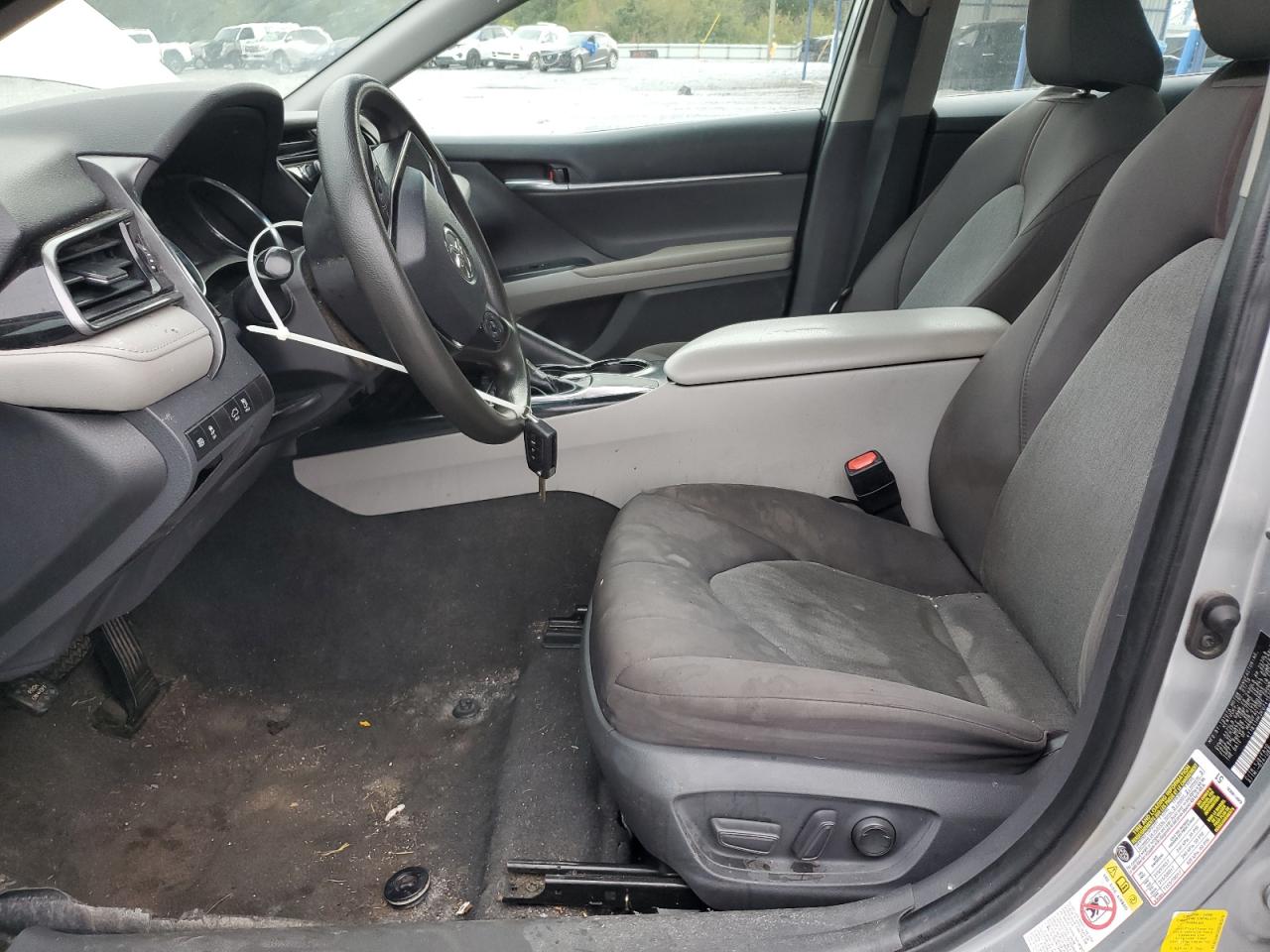 2019 Toyota Camry L VIN: 4T1B11HK2KU741579 Lot: 84891815