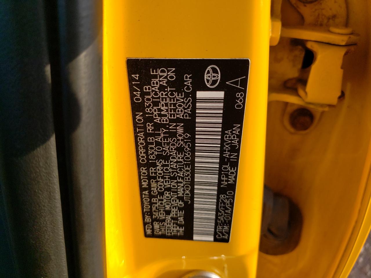 2014 Toyota Prius C VIN: JTDKDTB30E1069519 Lot: 82268235