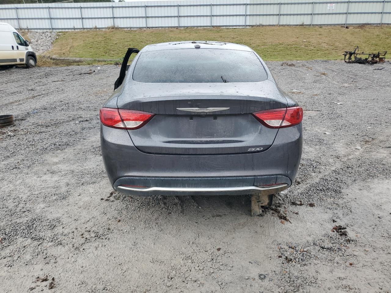 2015 Chrysler 200 Limited VIN: 1C3CCCABXFN699661 Lot: 85396235