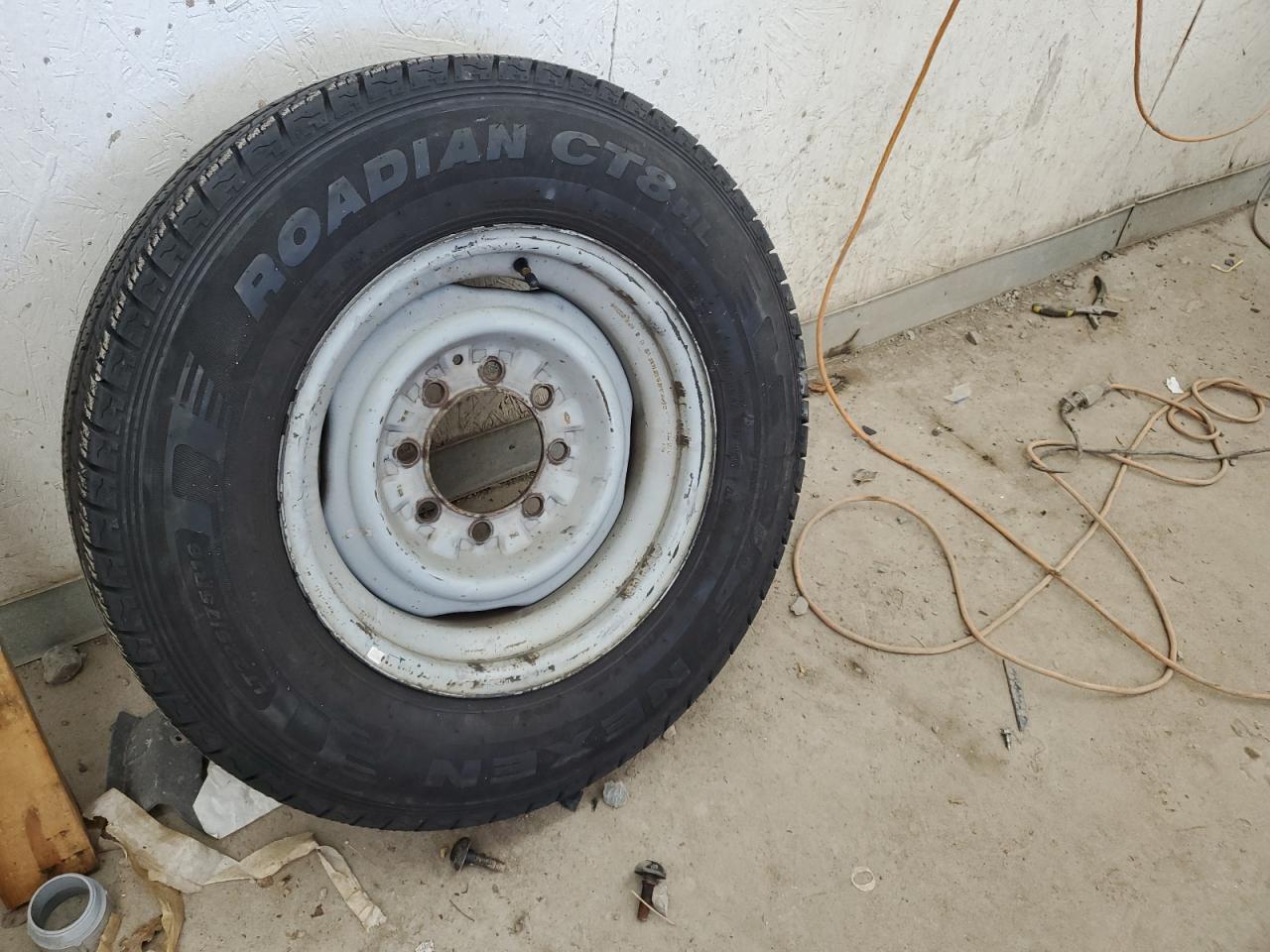 2014 Ford Econoline E350 Super Duty Wagon VIN: 1FBNE3BL4EDA28596 Lot: 87210215