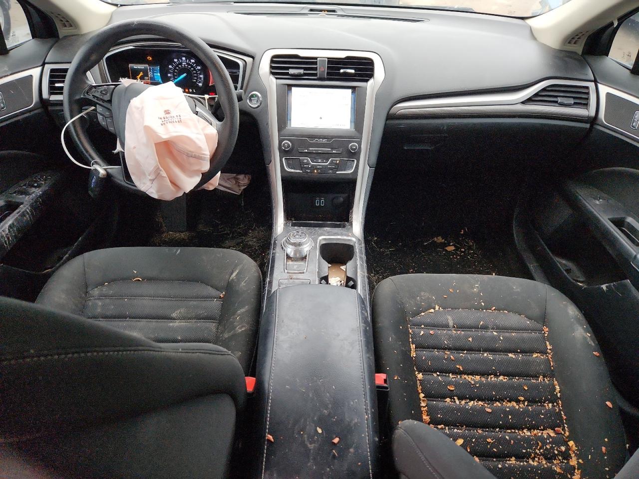 2019 Ford Fusion Se VIN: 3FA6P0H71KR152093 Lot: 89849435