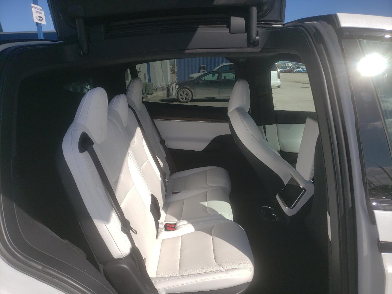 2022 Tesla Model X VIN: 7SAXCDE54NF364774 Lot: 82361985