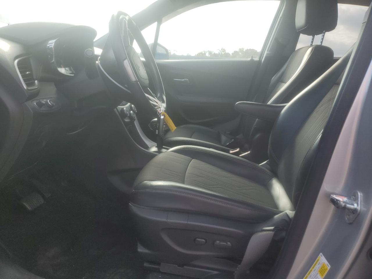 2020 Chevrolet Trax 1Lt VIN: KL7CJPSBXLB036608 Lot: 90848665