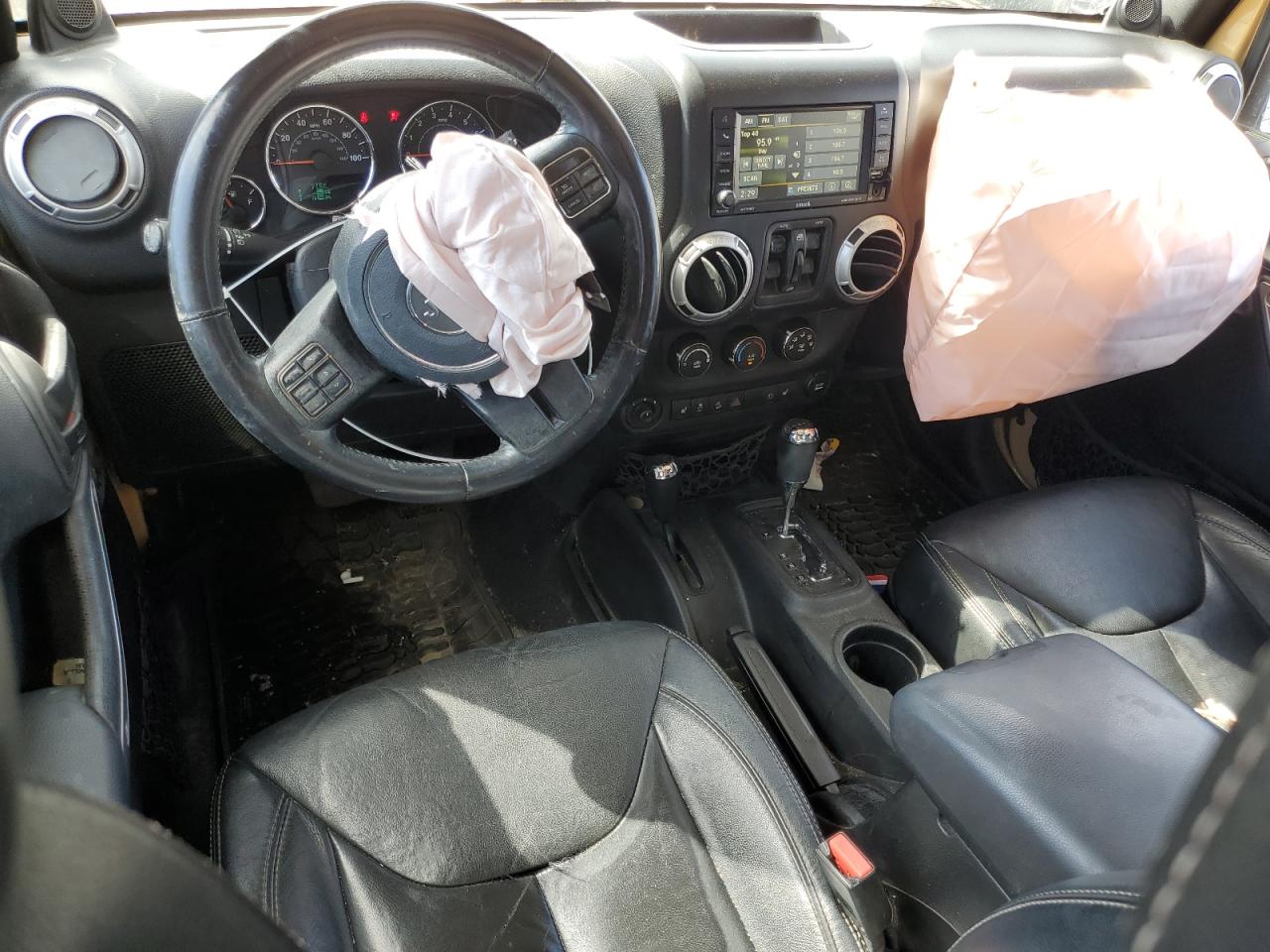 2014 Jeep Wrangler Unlimited Sahara VIN: 1C4HJWEG8EL122698 Lot: 84655995