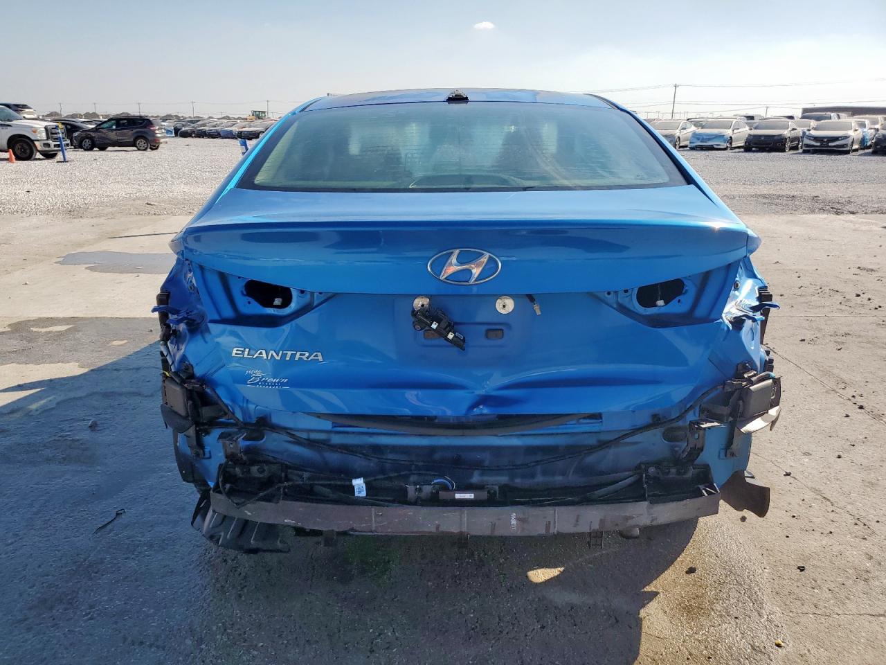 2017 Hyundai Elantra Se VIN: KMHD84LF8HU195847 Lot: 85873475