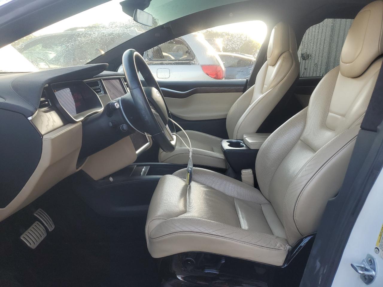 2016 Tesla Model X VIN: 5YJXCAE40GF001880 Lot: 84974605