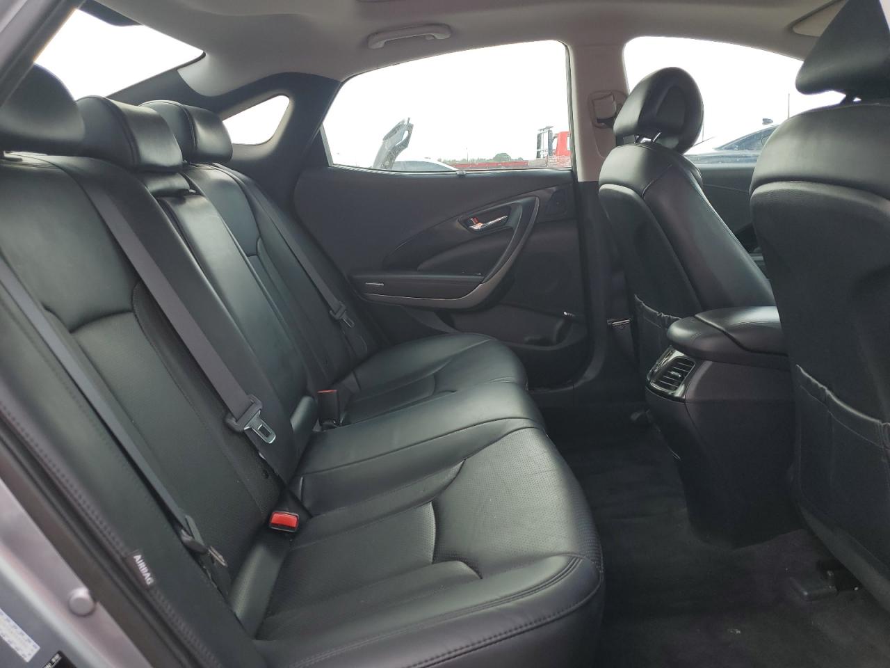 2016 Hyundai Azera Limited VIN: KMHFH4JG1GA569686 Lot: 84792425