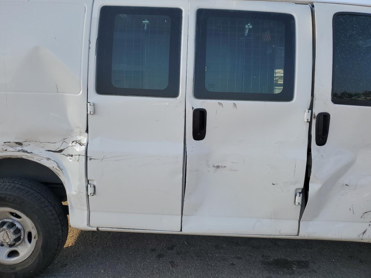 2007 Chevrolet Express G2500 VIN: 1GCGG25V971222745 Lot: 82775385