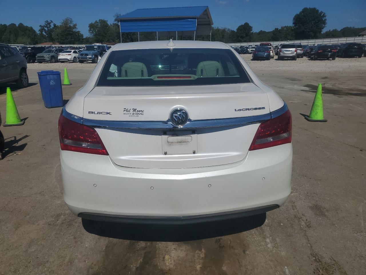 2015 Buick Lacrosse VIN: 1G4GB5GR1FF332332 Lot: 84302305
