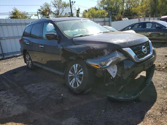  NISSAN PATHFINDER 2017 Черный