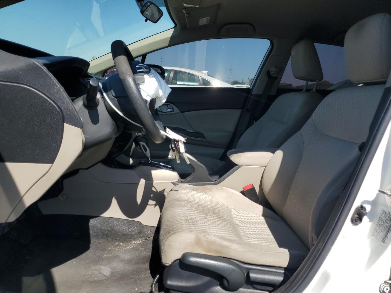 2015 Honda Civic Lx VIN: 19XFB2F53FE203306 Lot: 82316135