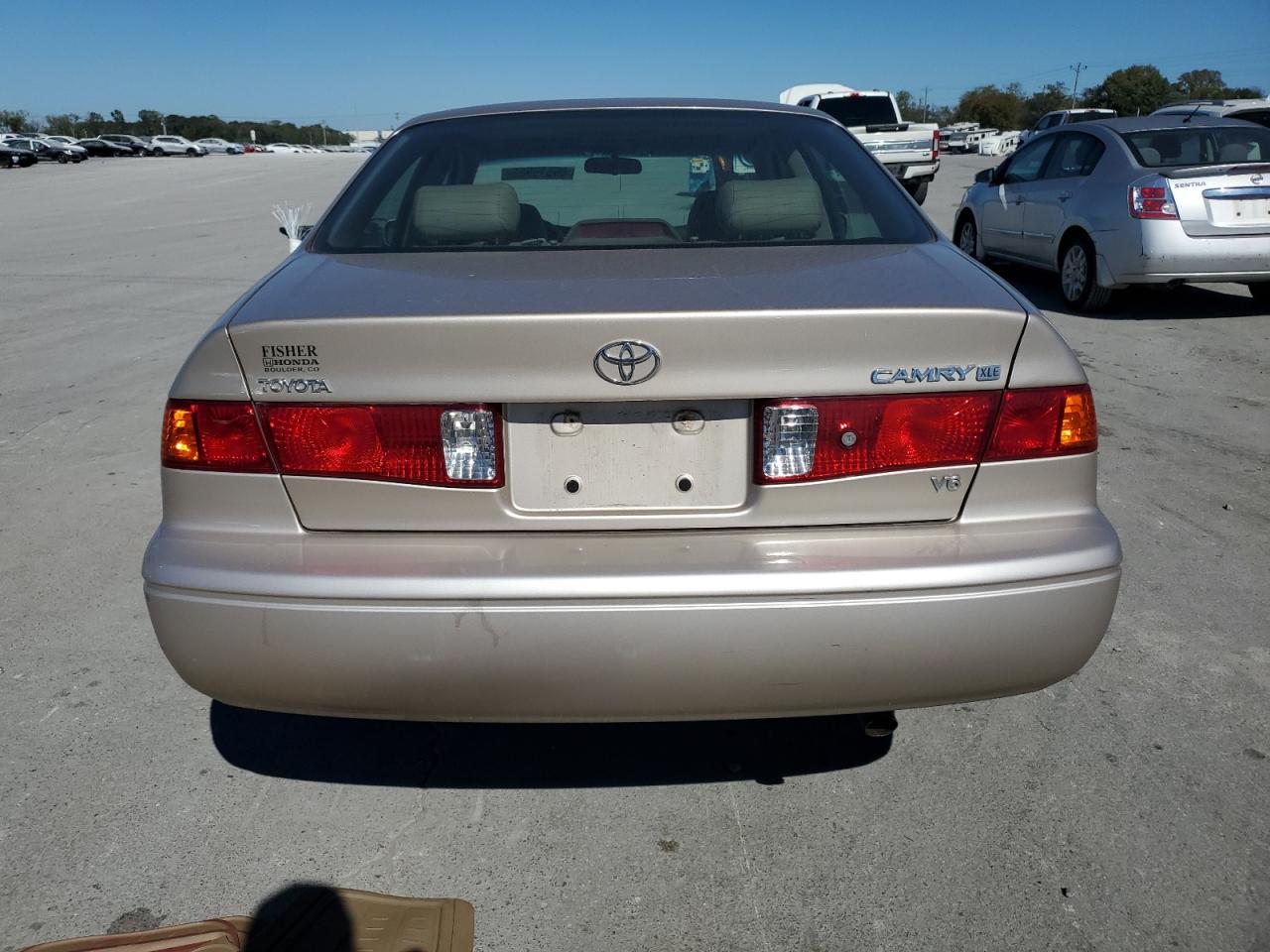2000 Toyota Camry Le VIN: 4T1BF28K9YU951323 Lot: 86515985