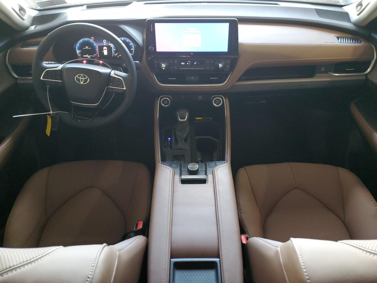 2025 Toyota Grand Highlander Le VIN: 5TDAAAB56SS102872 Lot: 85694185