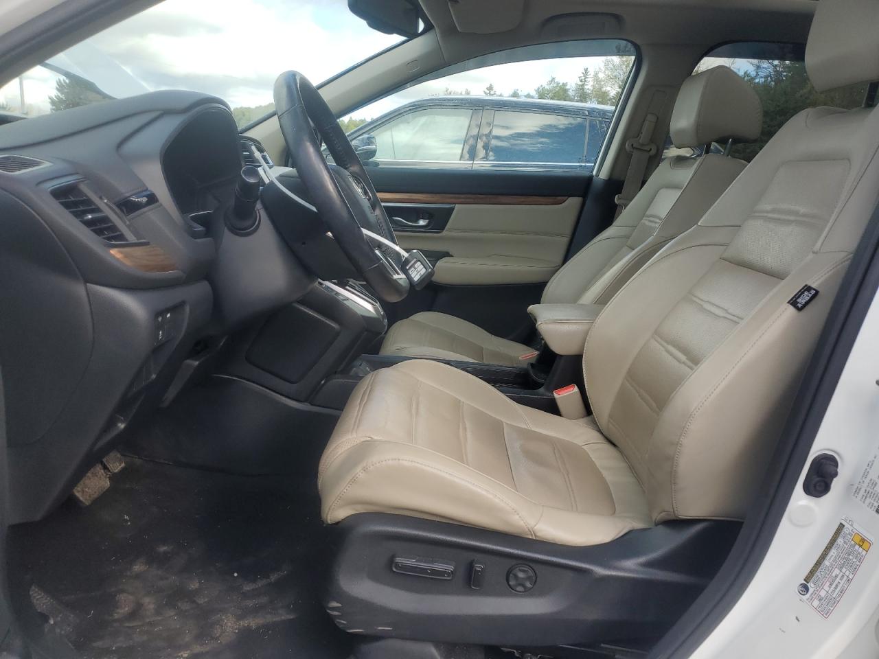 2017 Honda Cr-V Touring VIN: 2HKRW2H96HH114541 Lot: 85322395