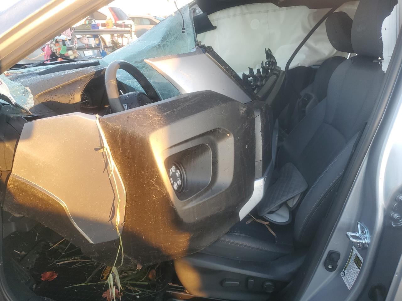 2024 Subaru Forester Wilderness VIN: JF2SKAJC5RH525864 Lot: 85595895