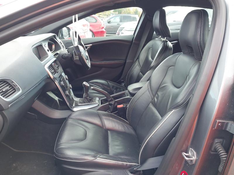 2014 VOLVO V40 D3 R DESIGN LUX NAV 5DR