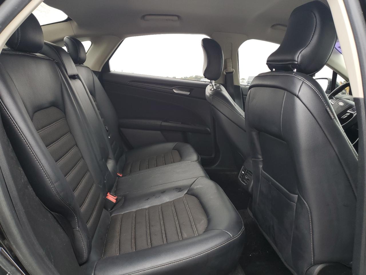 2018 Ford Fusion Se VIN: 3FA6P0HDXJR251452 Lot: 90227745