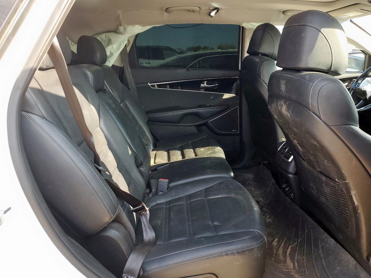 2017 Kia Sorento Sx VIN: 5XYPK4A50HG250936 Lot: 82340635