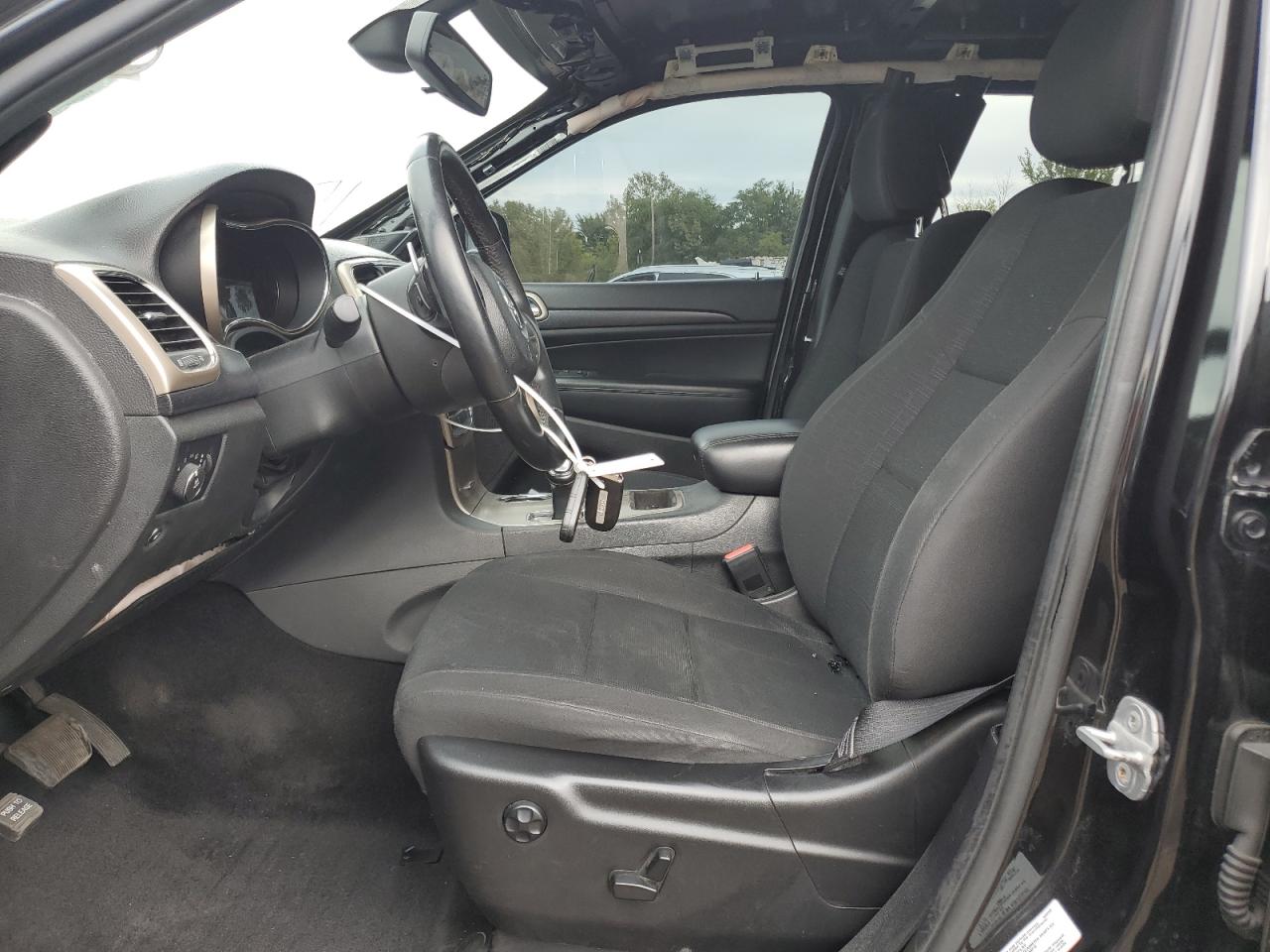 2014 Jeep Grand Cherokee Laredo VIN: 1C4RJFAG9EC155946 Lot: 85592975