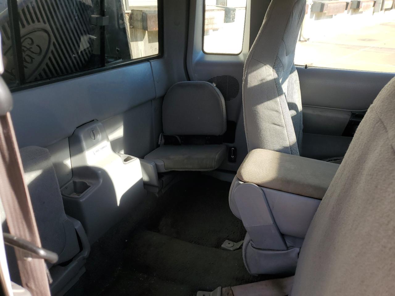 2000 Ford Ranger Super Cab VIN: 1FTYR14V0YTB39009 Lot: 82426235